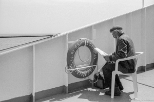002-45430 Noir et blanc.tif