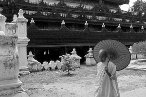 Shwenandaw-01-Kyaung